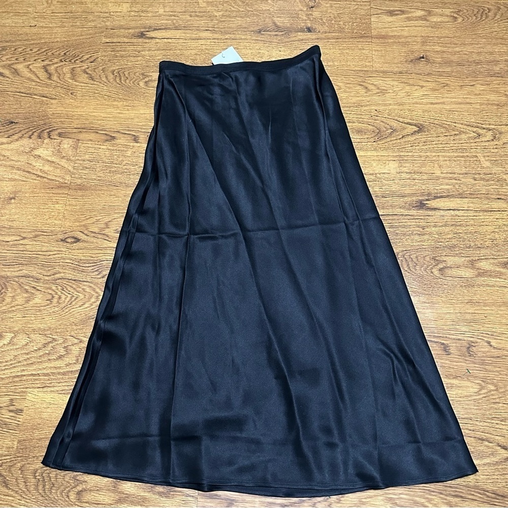 Anine Bing Classic Black A-Line Skirt size medium silk Classic minimalist NWT